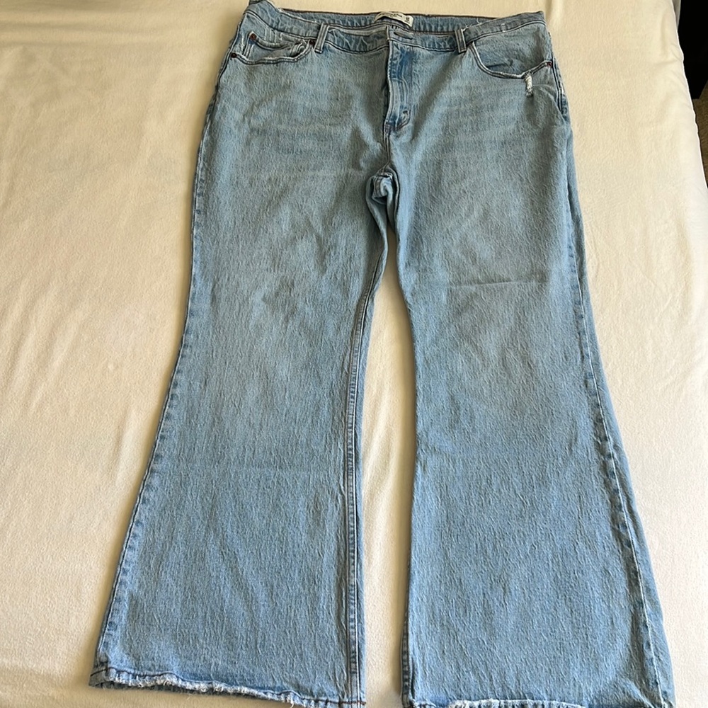 Abercrombie, Vintage Flare High Rise Jean size 18, 34inch waist- inseam 29.5 in